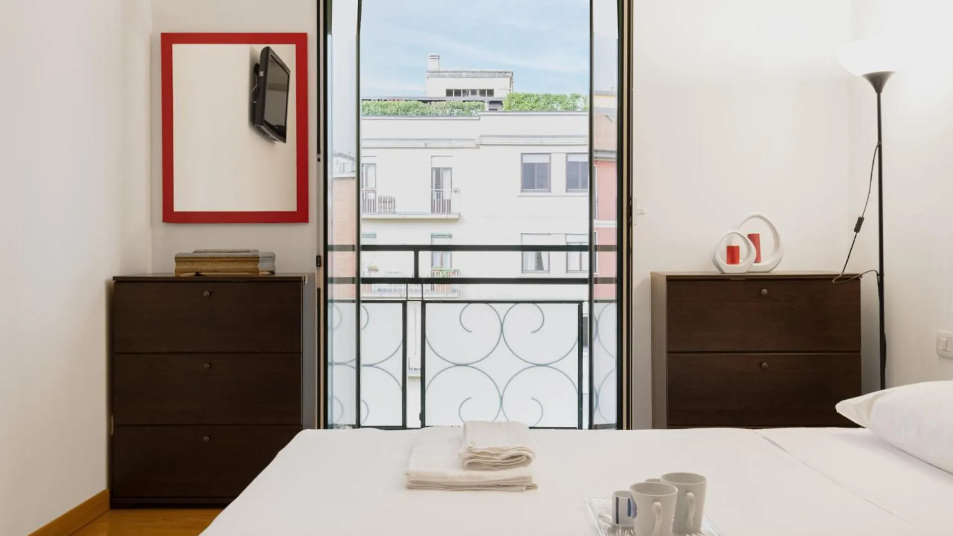 Apartment Easylife - Elegante Appartamento In Solari Milan